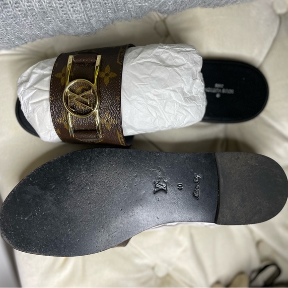 Louis Vuitton Brown Monogram Lock It Flat Mule Slide Size 40 1A64MN - Picture 6 of 7